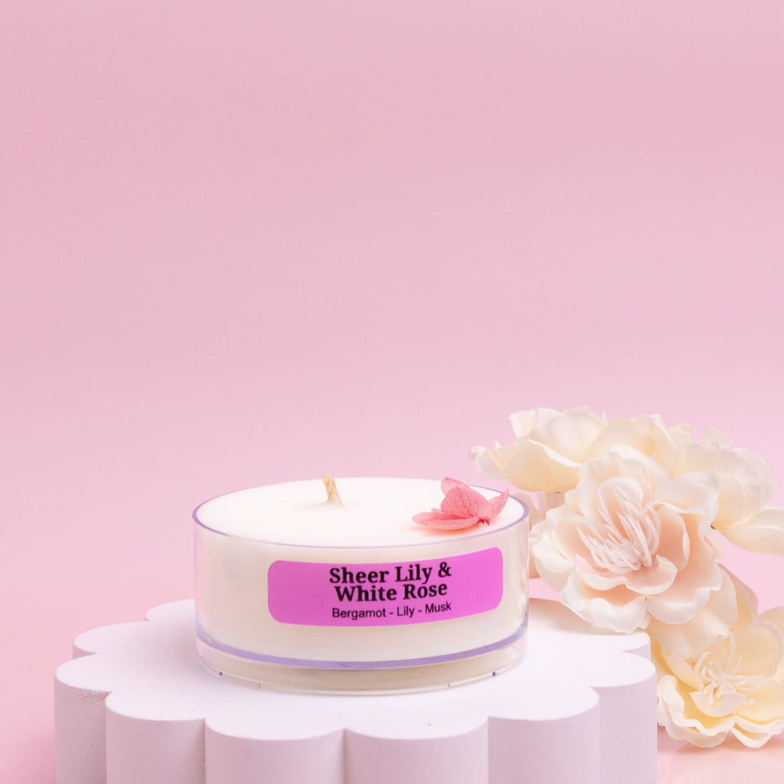 Sheer Lily &amp; White Rose Tealight Candle